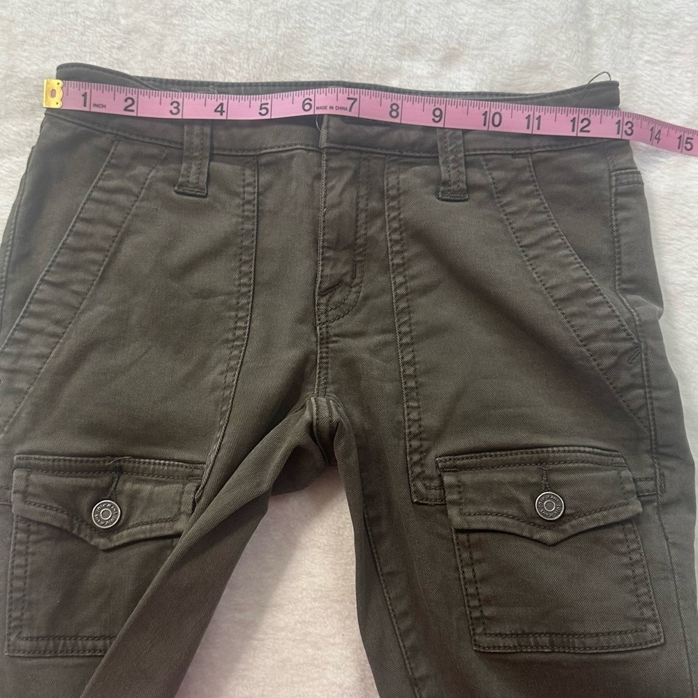 Joie So Real Skinny Green Pants with Sleek Stretch Fit - Picture 3 of 16